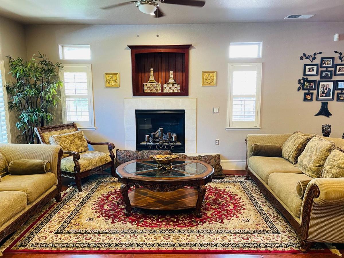 Beautiful Room In Fair Oaks Exterior foto