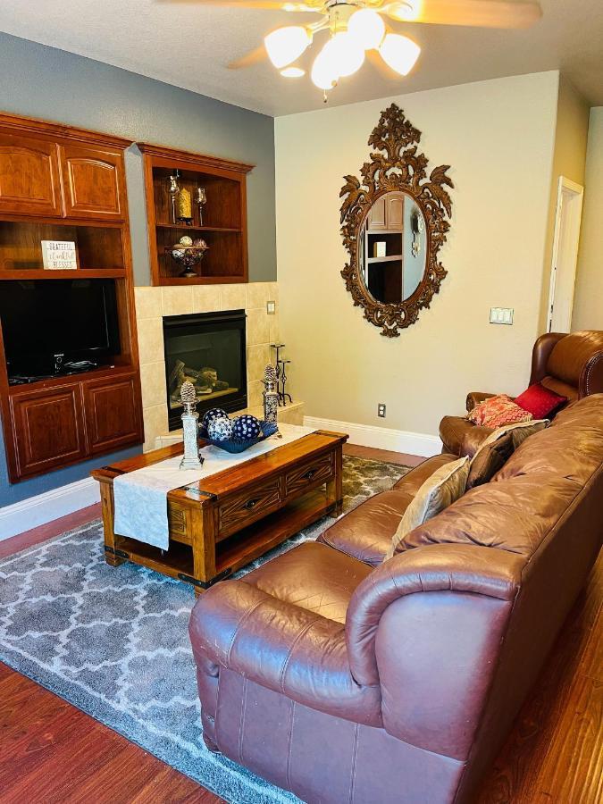 Beautiful Room In Fair Oaks Exterior foto